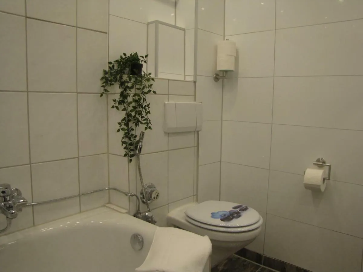 Milano Hotel Hamburg 3*,
